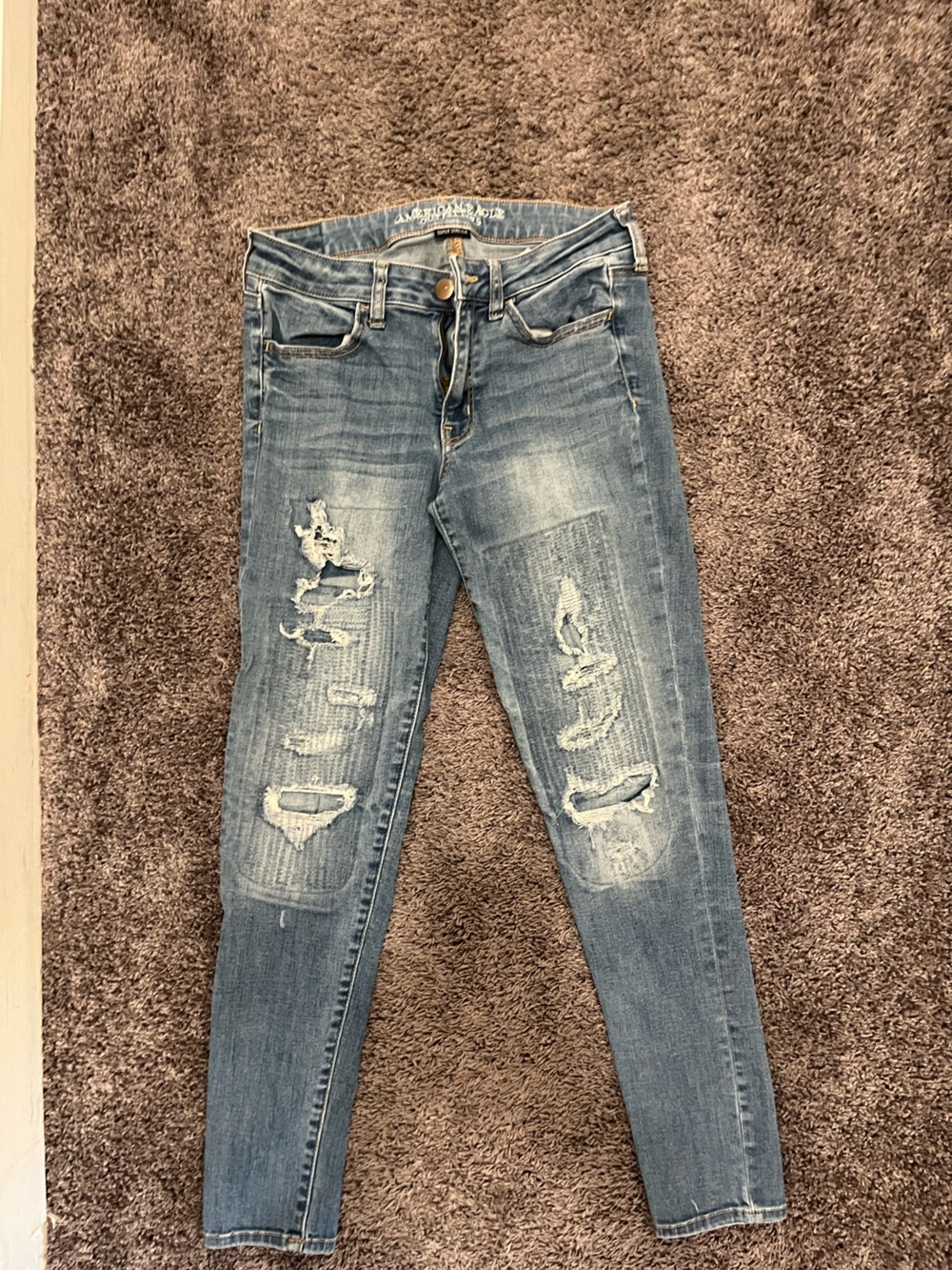 American Eagle Outfitters Distressed Light Blue Skinny Jeans Size 10